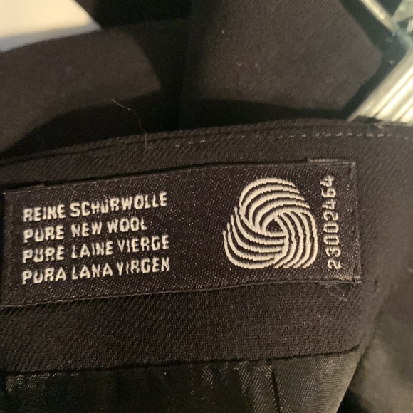 Escada Black Wool Skirt with Pleated Hem Detail - Picture 6 of 6